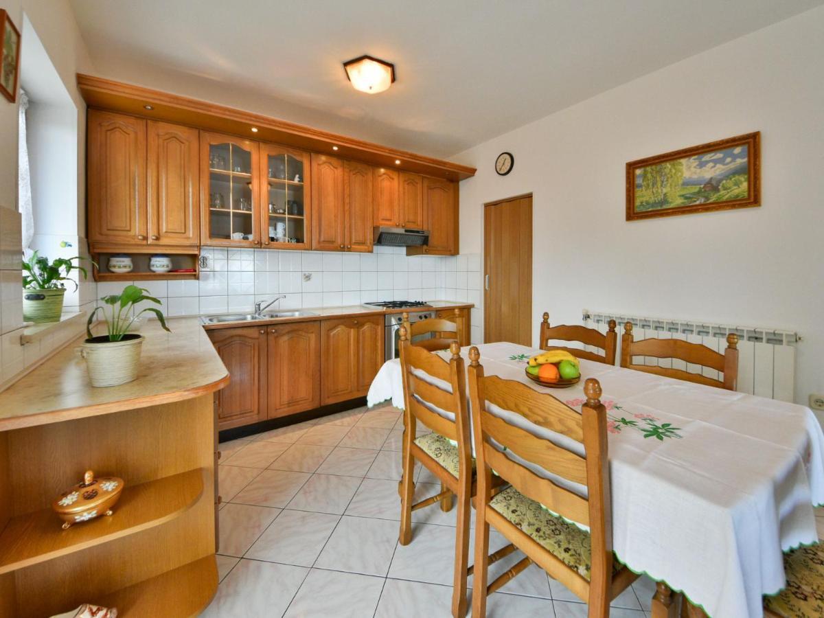 Apartment Nives-2 By Interhome Ičići Eksteriør billede
